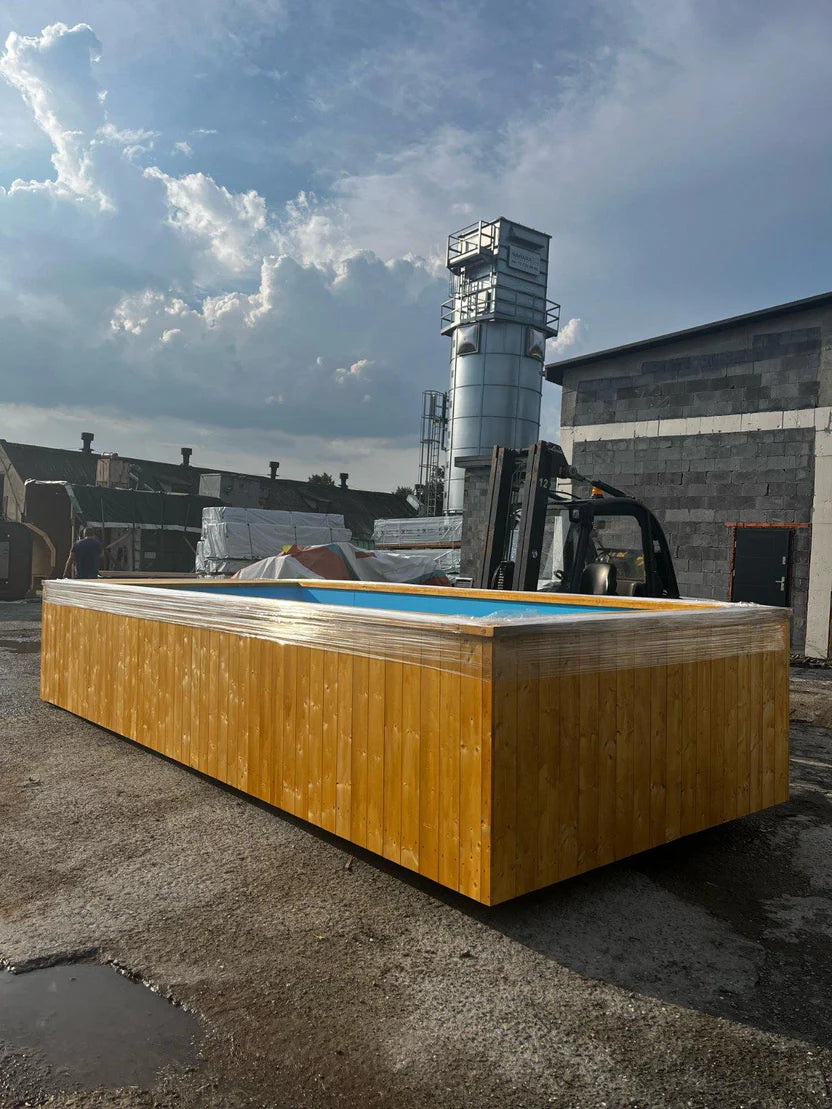 PISCINA DE MADERA 6,8 M x 2,4 M